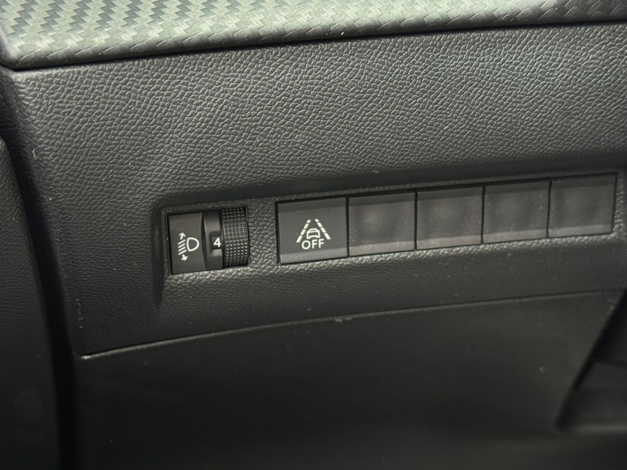 Peugeot 2008 ALLURE PACK PURE TECH 100 CV - Foto 2