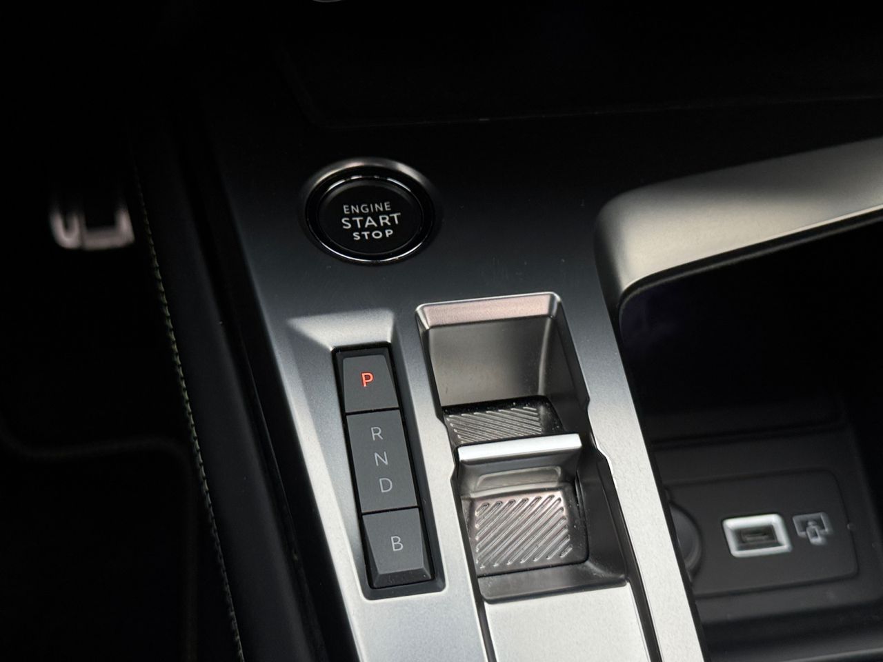 Peugeot 308 SW GT PACK HYBRID 225 EAT8 - Foto 2