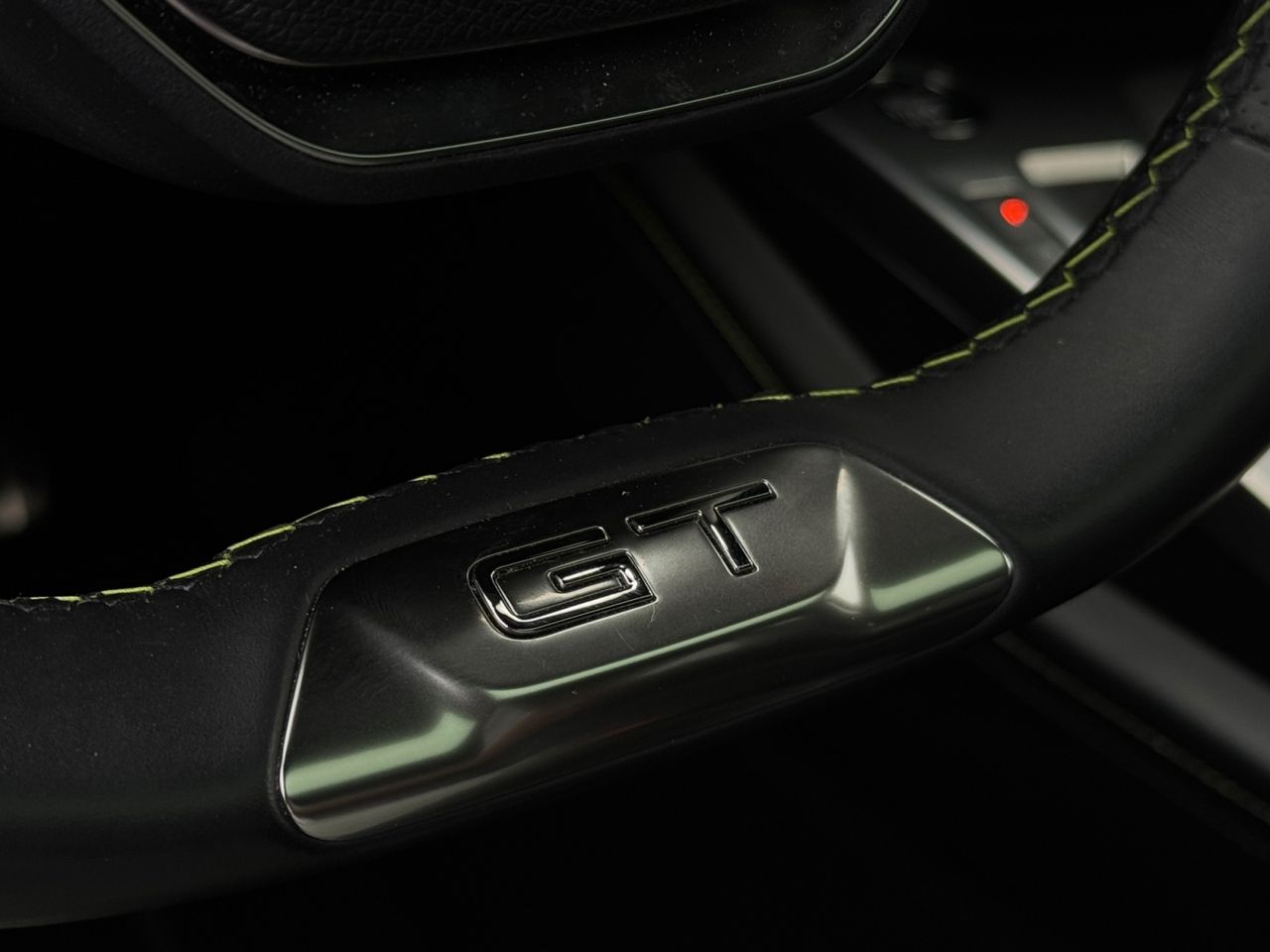 Peugeot 308 SW GT PACK HYBRID 225 EAT8 - Foto 2