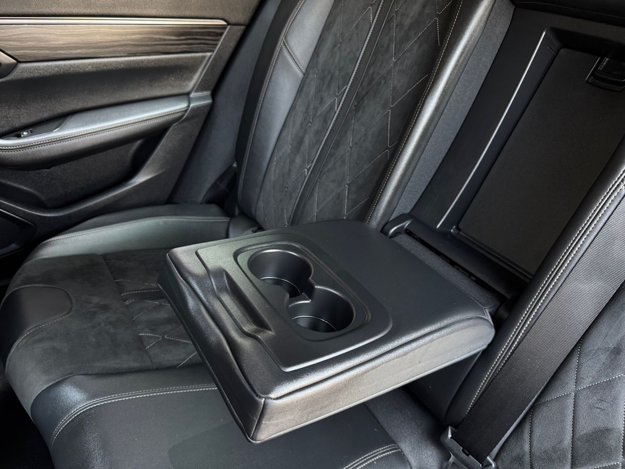 Peugeot 508 Hybrid SW GT PACK HYBRID 225 EAT8 - Foto 2