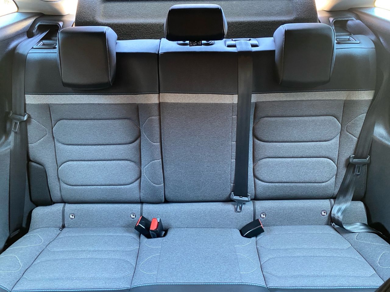 Citroën C4 PURE TECH FEEL PACK 130 CV - Foto 2