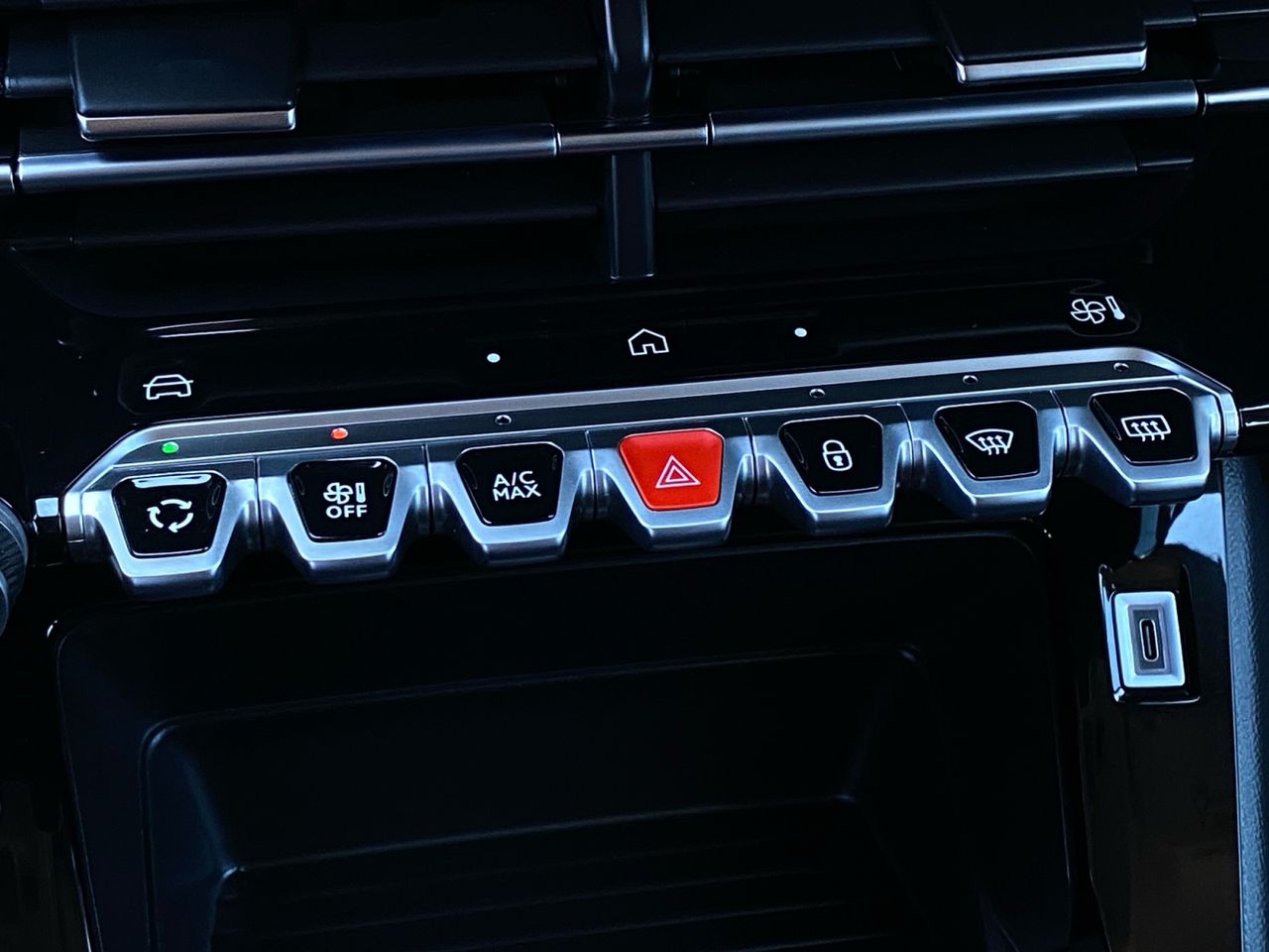 Peugeot 208 STYLE HYBRID 110 eDCS6 - Foto 2