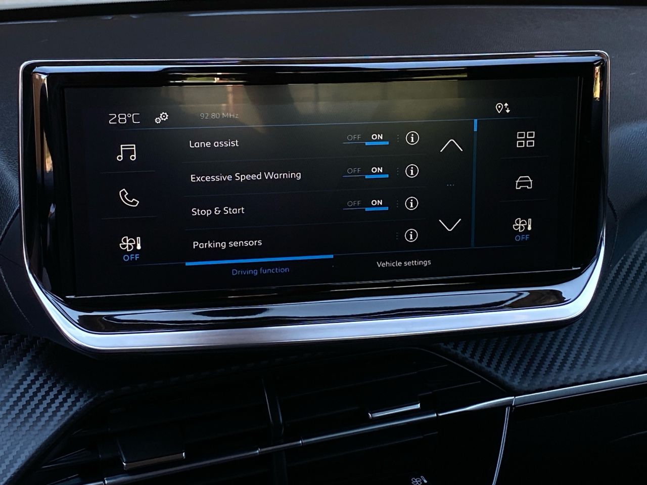 Peugeot 208 STYLE HYBRID 110 eDCS6 - Foto 2