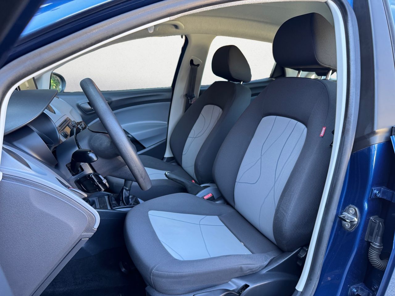 Seat Ibiza 1.2 REFERENCE 70 CV - Foto 2