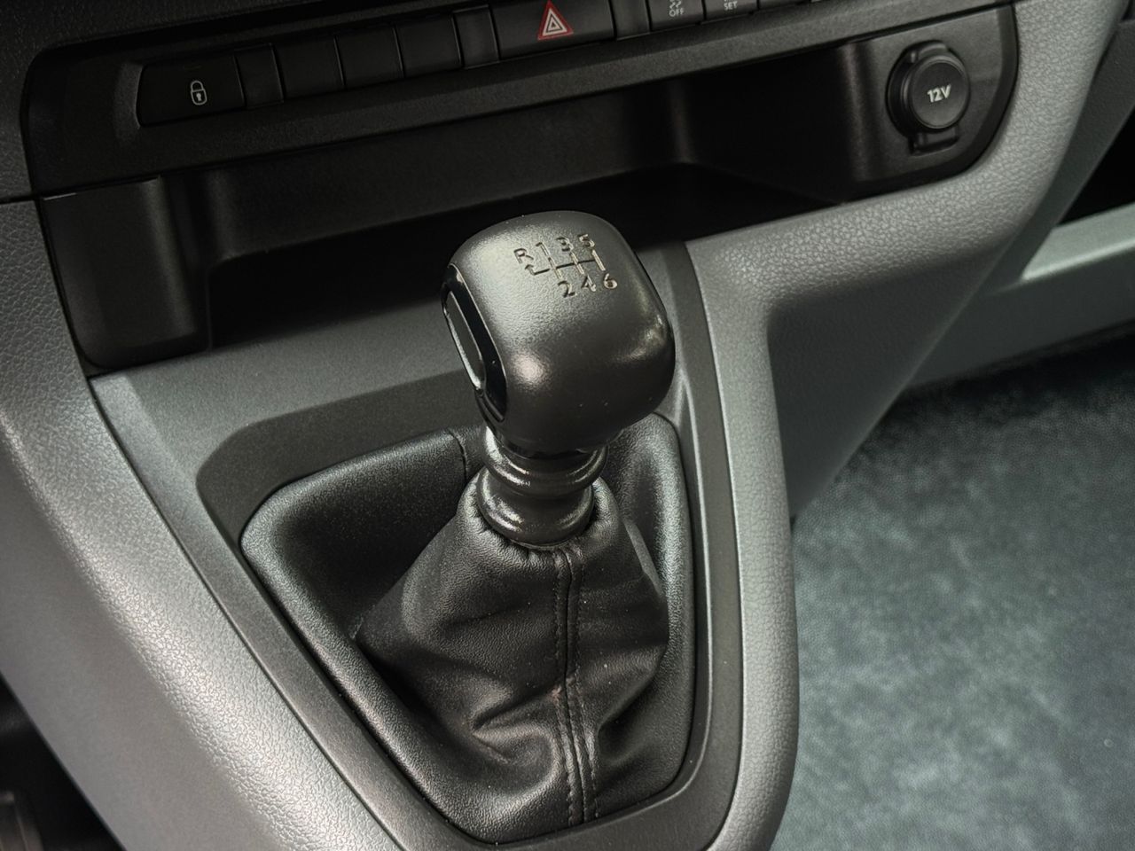 Peugeot Expert COMBI BLUE HDI 145 CV LONG - Foto 2
