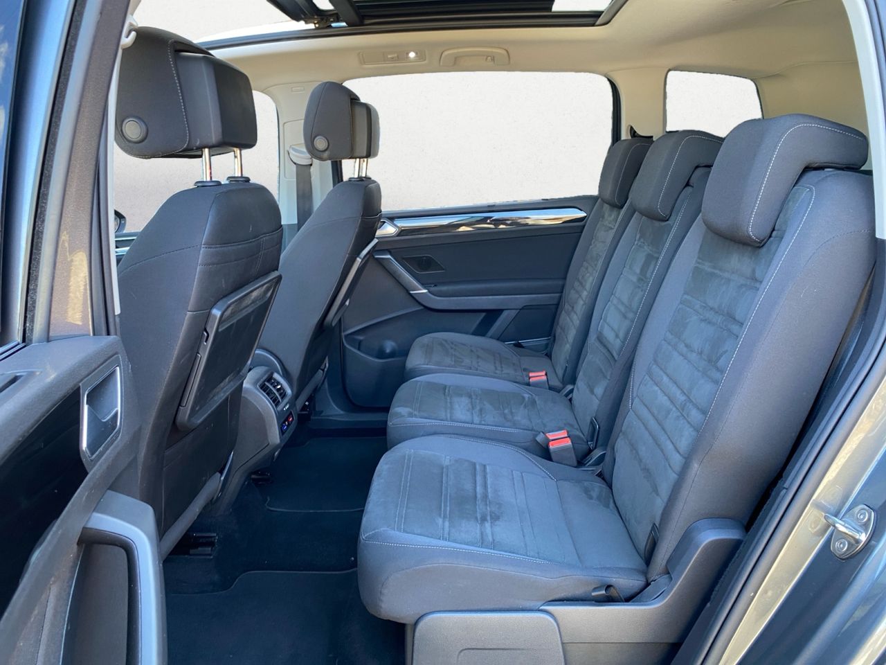 Volkswagen Touran 2.0 TDI ADVANCE 150 CV - Foto 2