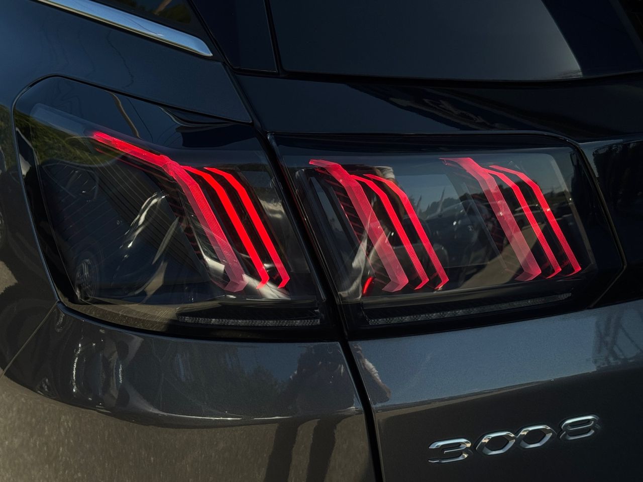 Peugeot 3008 Hybrid GT PACK HYBRID 225 EAT8 - Foto 2