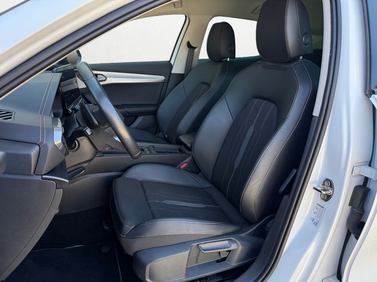 Cupra Formentor 1.4E HYBRID 205 DSG - Foto 2