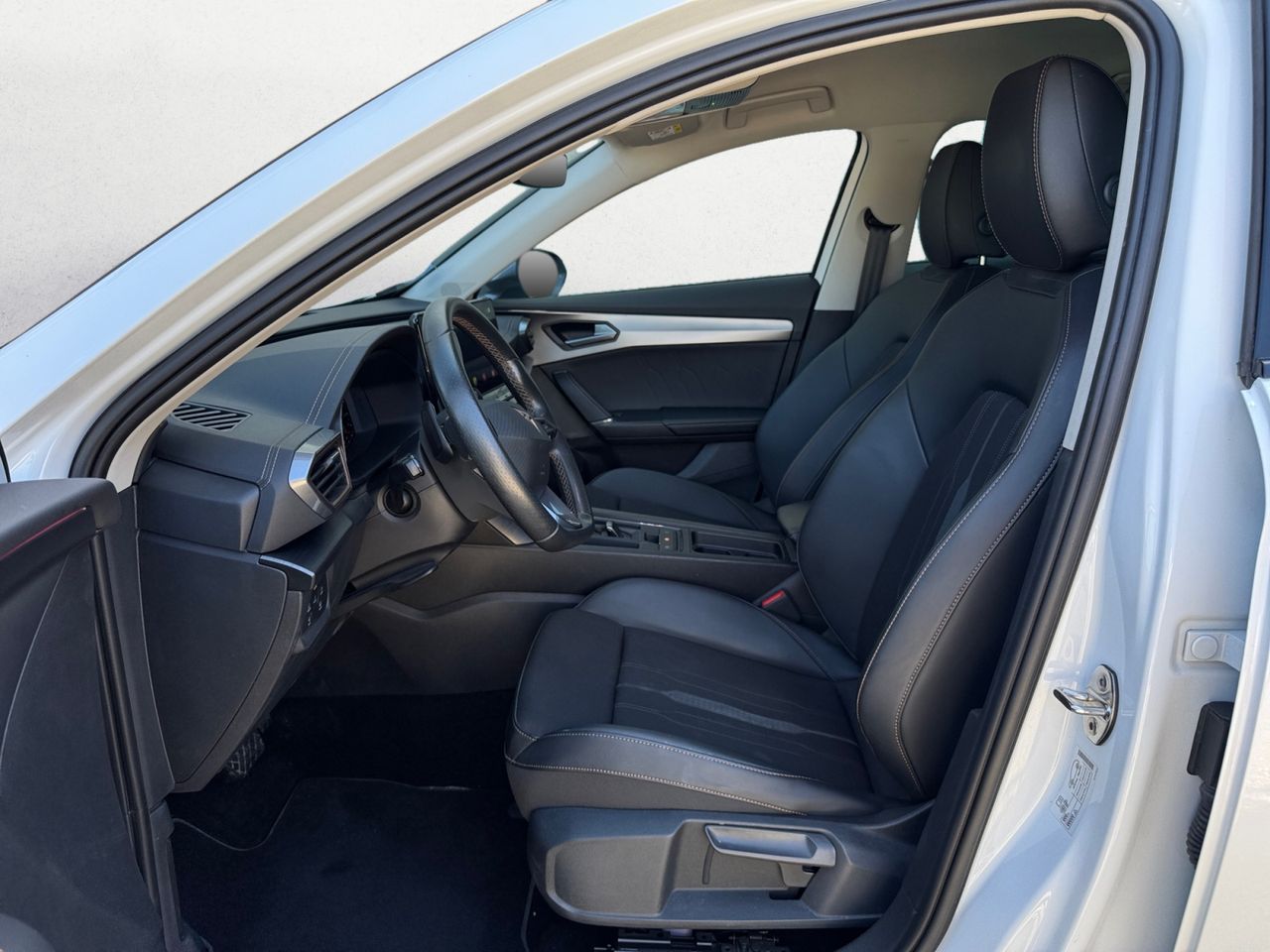 Cupra Formentor 1.4E HYBRID 205 DSG - Foto 2