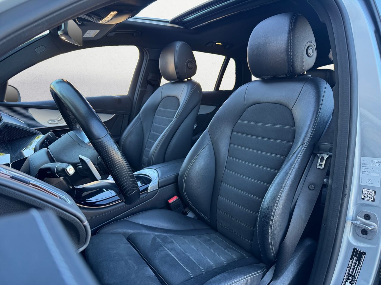 Mercedes EQC 400 4 MATIC AMG LINE + PAQ PREMIUM - Foto 2