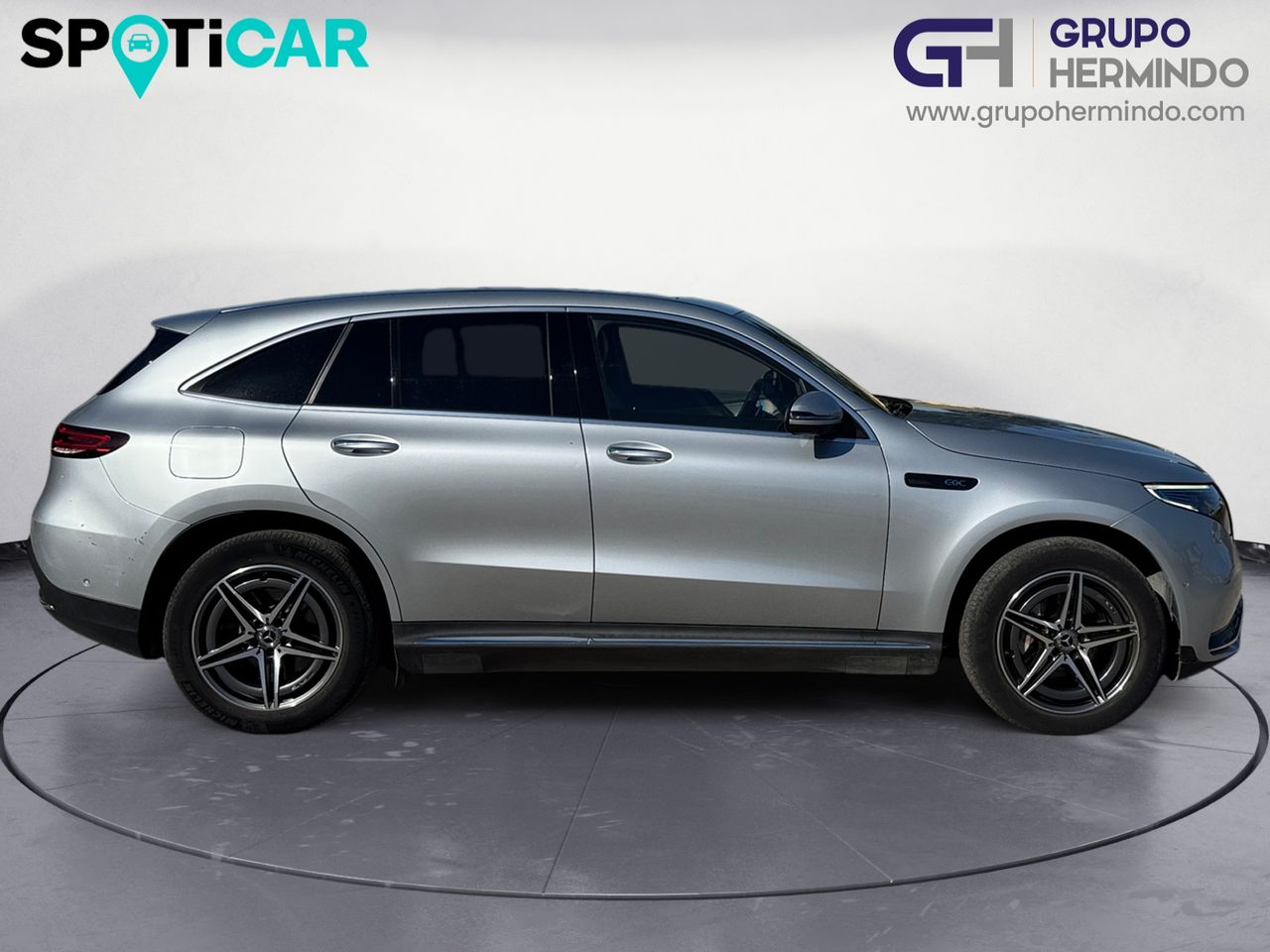 Mercedes EQC 400 4 MATIC AMG LINE + PAQ PREMIUM - Foto 2