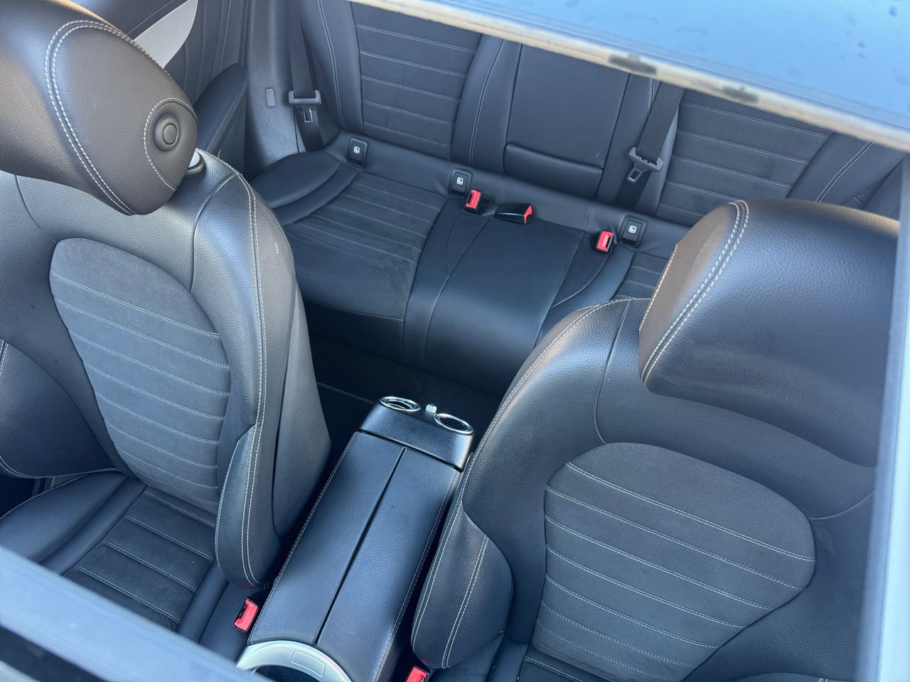 Mercedes EQC 400 4 MATIC AMG LINE + PAQ PREMIUM - Foto 2