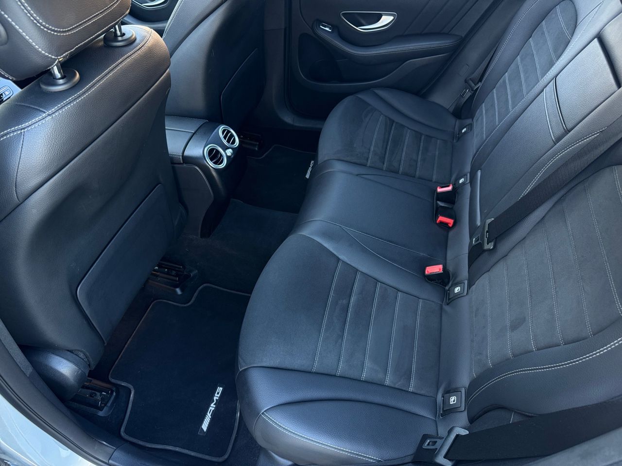 Mercedes EQC 400 4 MATIC AMG LINE + PAQ PREMIUM - Foto 2