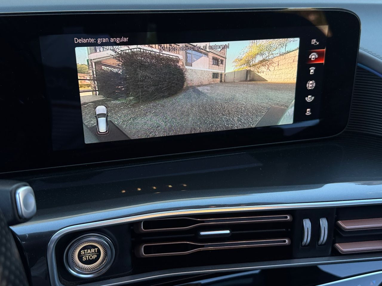 Mercedes EQC 400 4 MATIC AMG LINE + PAQ PREMIUM - Foto 2