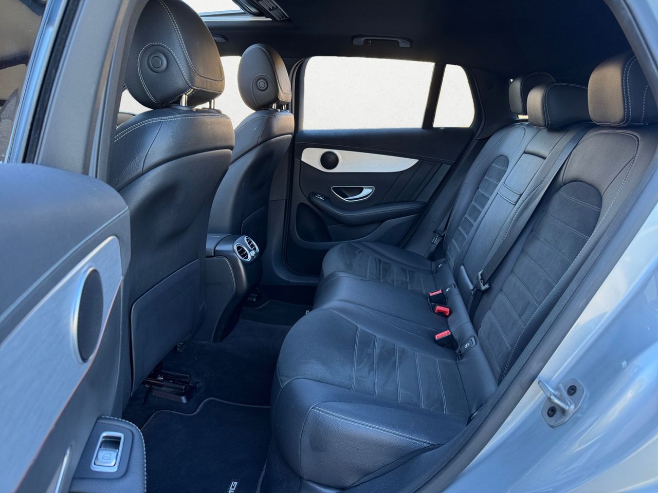 Mercedes EQC 400 4 MATIC AMG LINE + PAQ PREMIUM - Foto 2