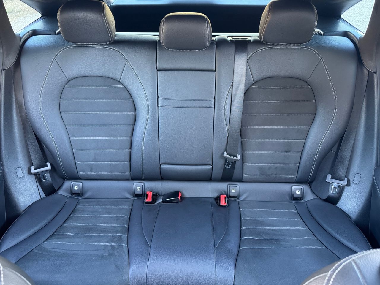 Mercedes EQC 400 4 MATIC AMG LINE + PAQ PREMIUM - Foto 2