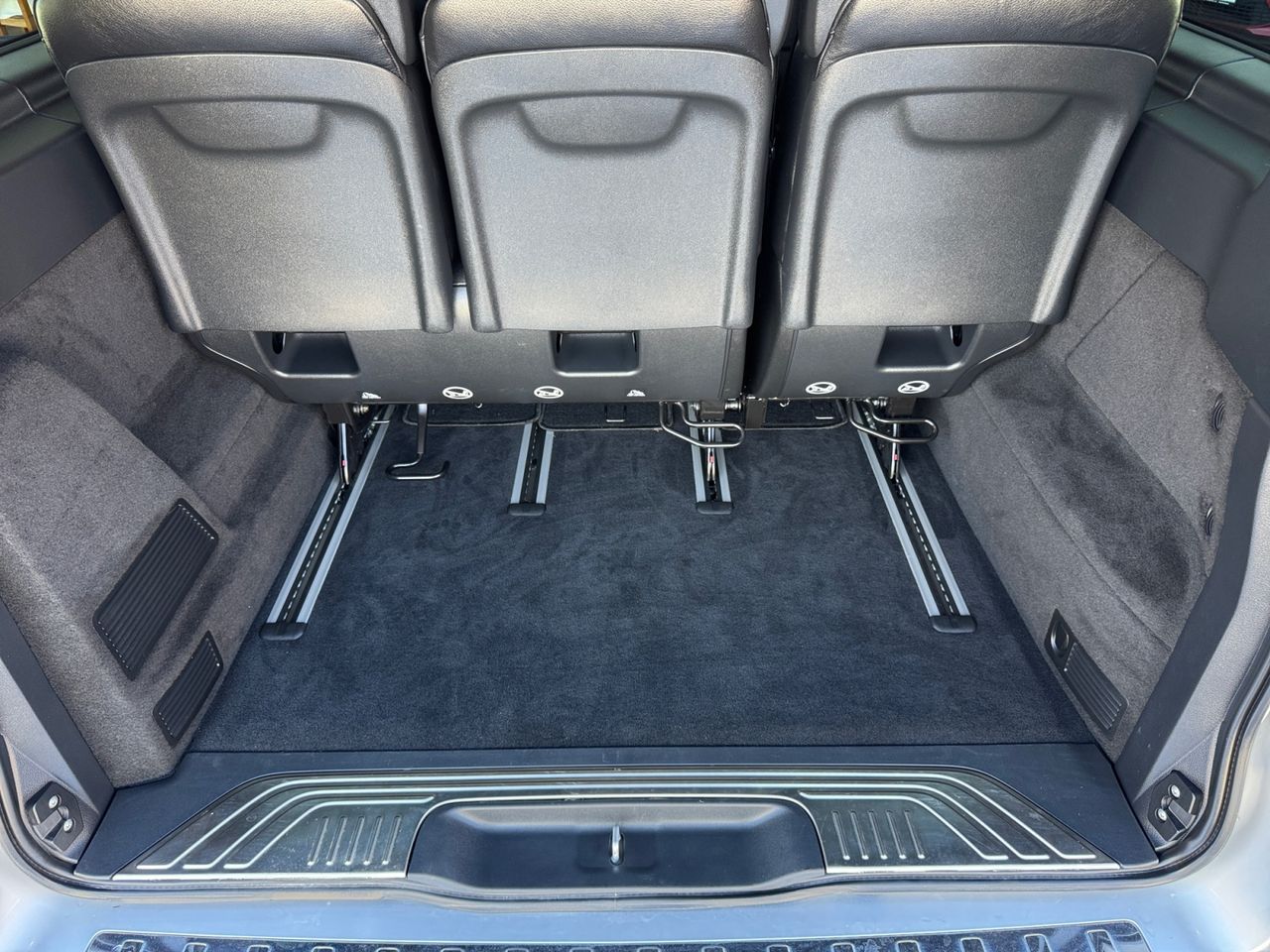 Mercedes EQV 300 LARGO AAVANTGARDE 7 PLAZAS - Foto 2