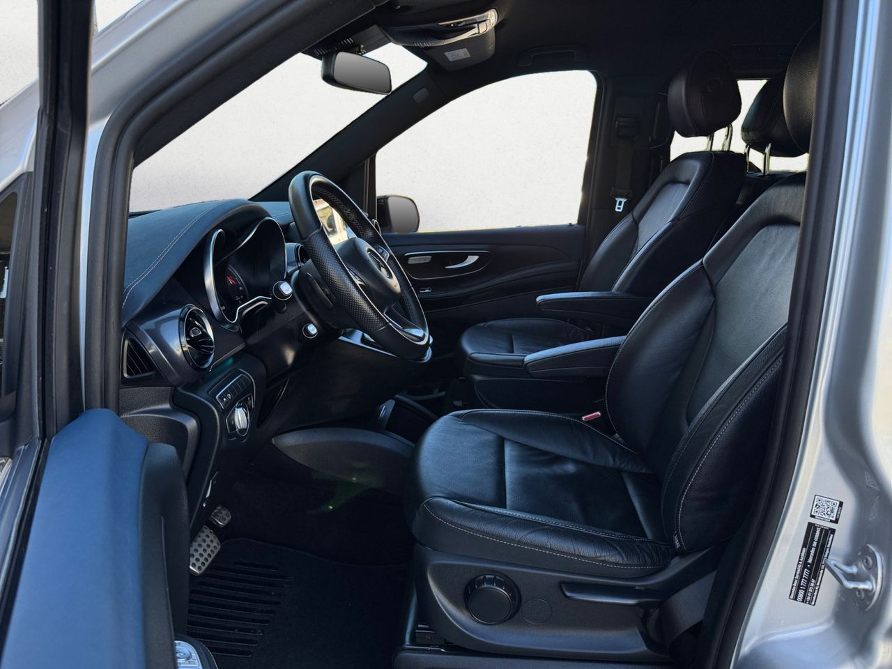 Mercedes EQV 300 LARGO AAVANTGARDE 7 PLAZAS - Foto 2