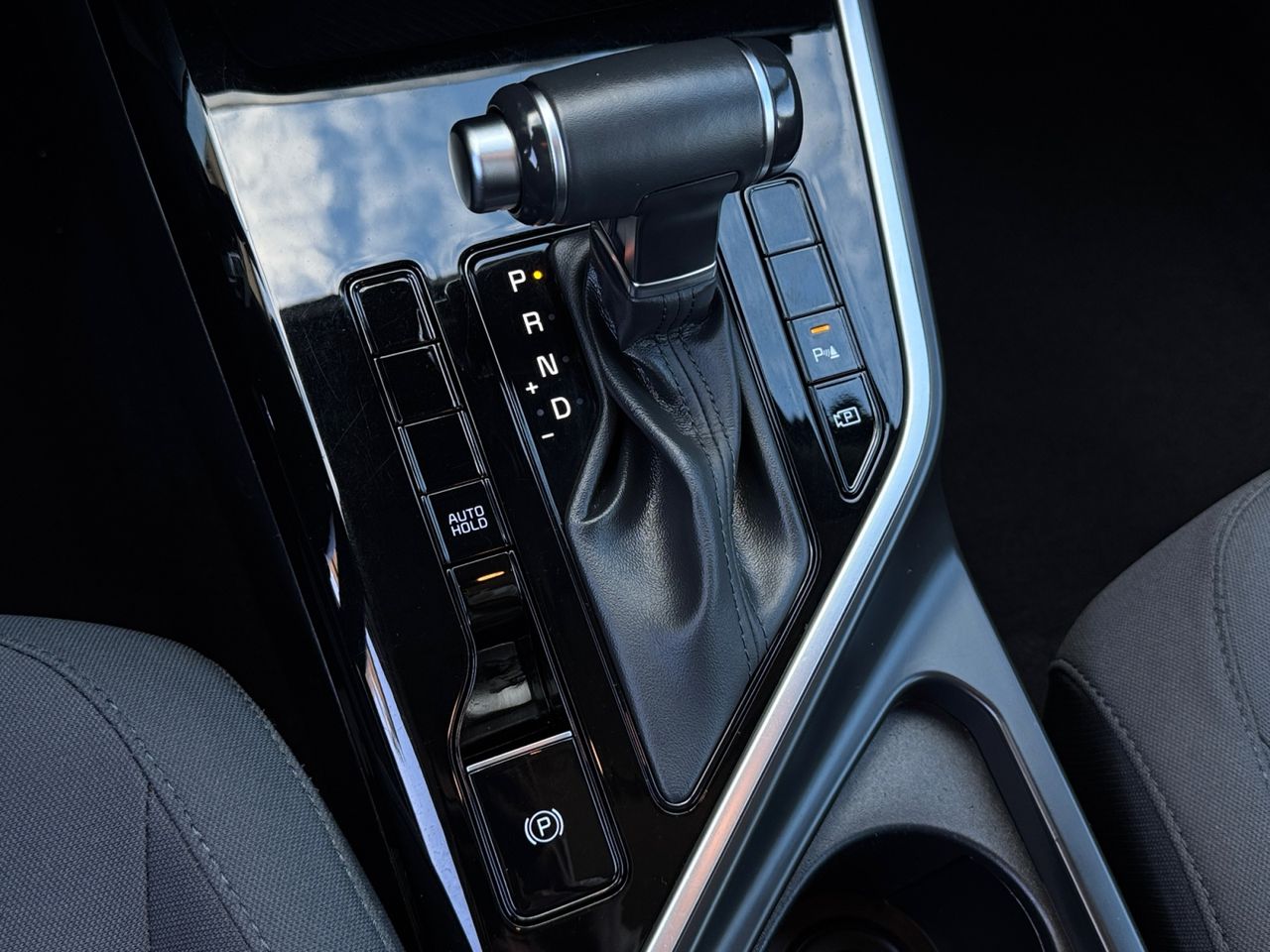 Kia Niro 1.6 GDI HEV 104 KW 141 CV CONCEPT - Foto 2