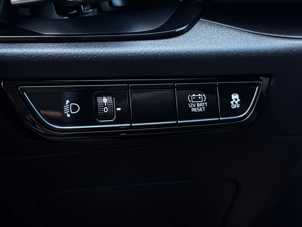 Kia Niro 1.6 GDI HEV 104 KW 141 CV CONCEPT - Foto 2