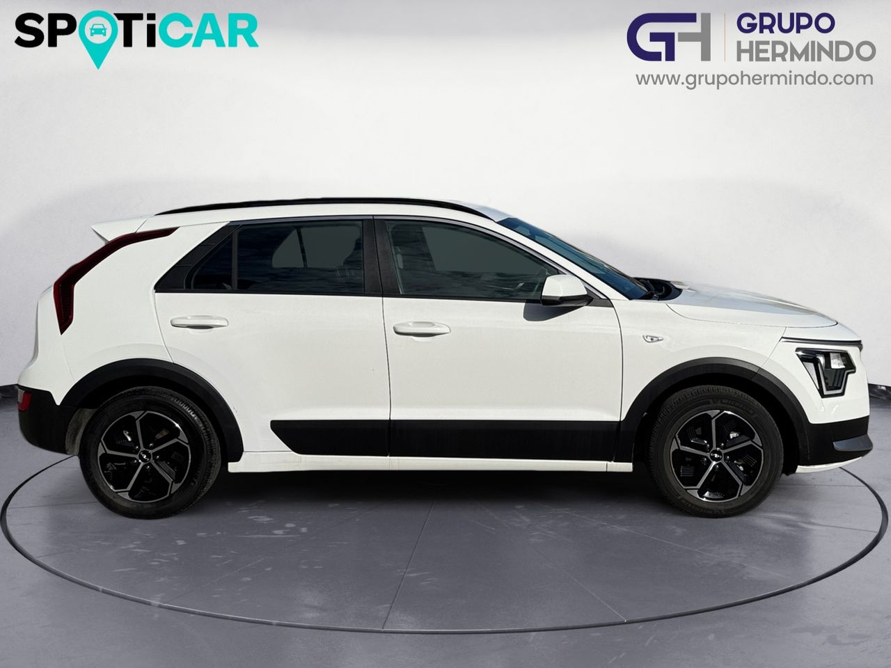 Kia Niro 1.6 GDI HEV 104 KW 141 CV CONCEPT - Foto 2