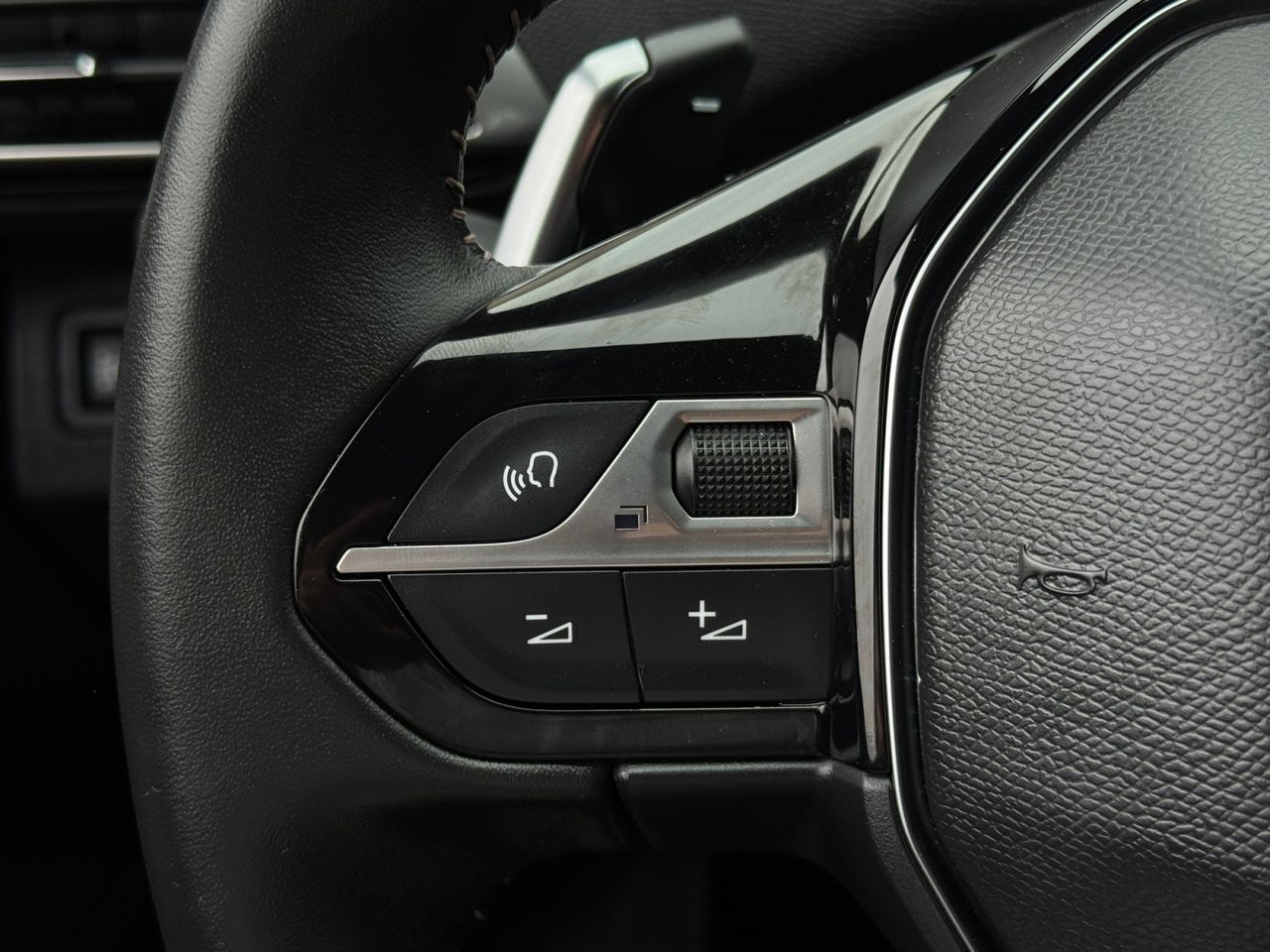 Peugeot 3008 Hybrid ALLURE PACK HYBRID 180 CV - Foto 2