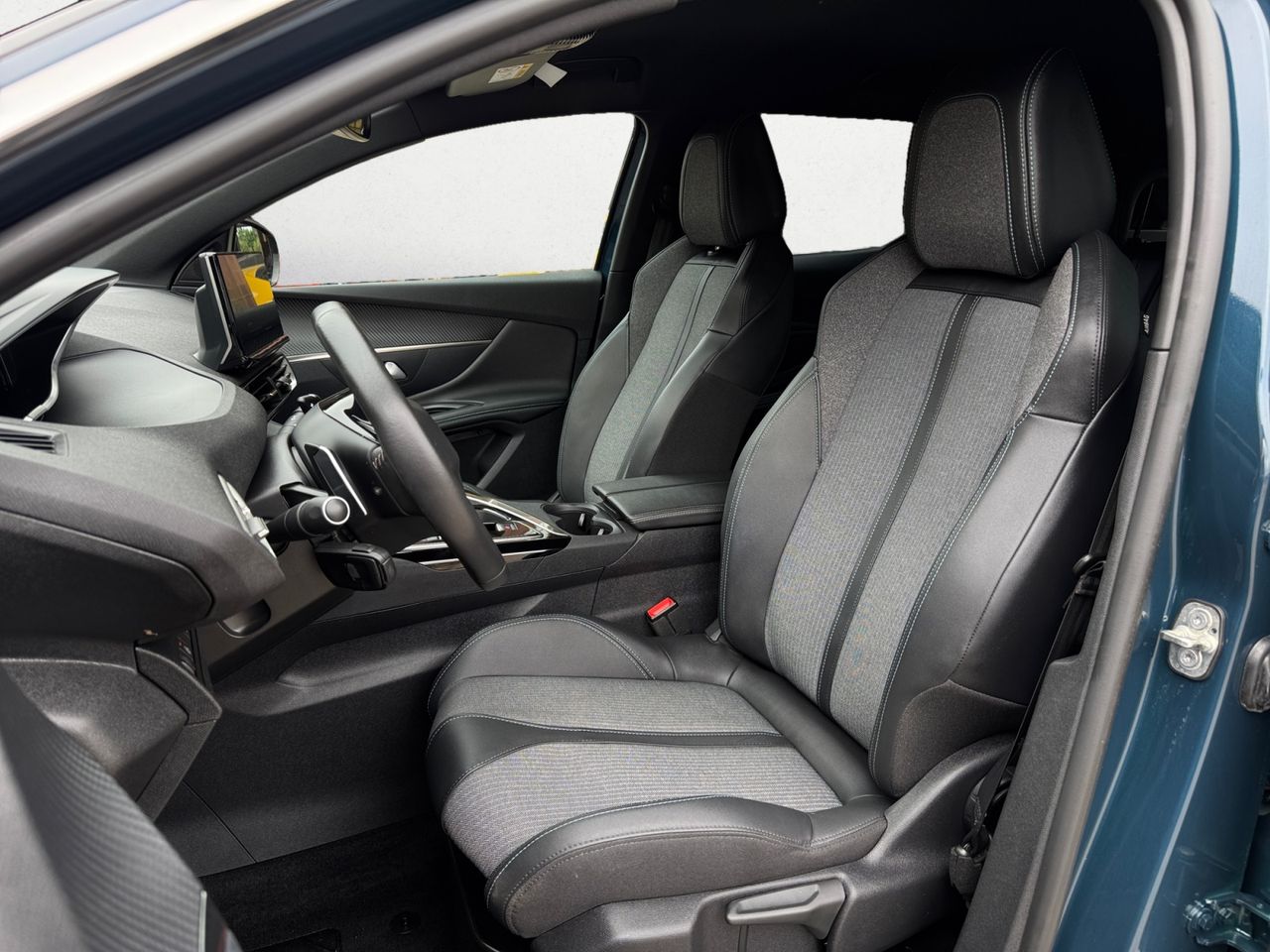 Peugeot 3008 Hybrid ALLURE PACK HYBRID 180 CV - Foto 2