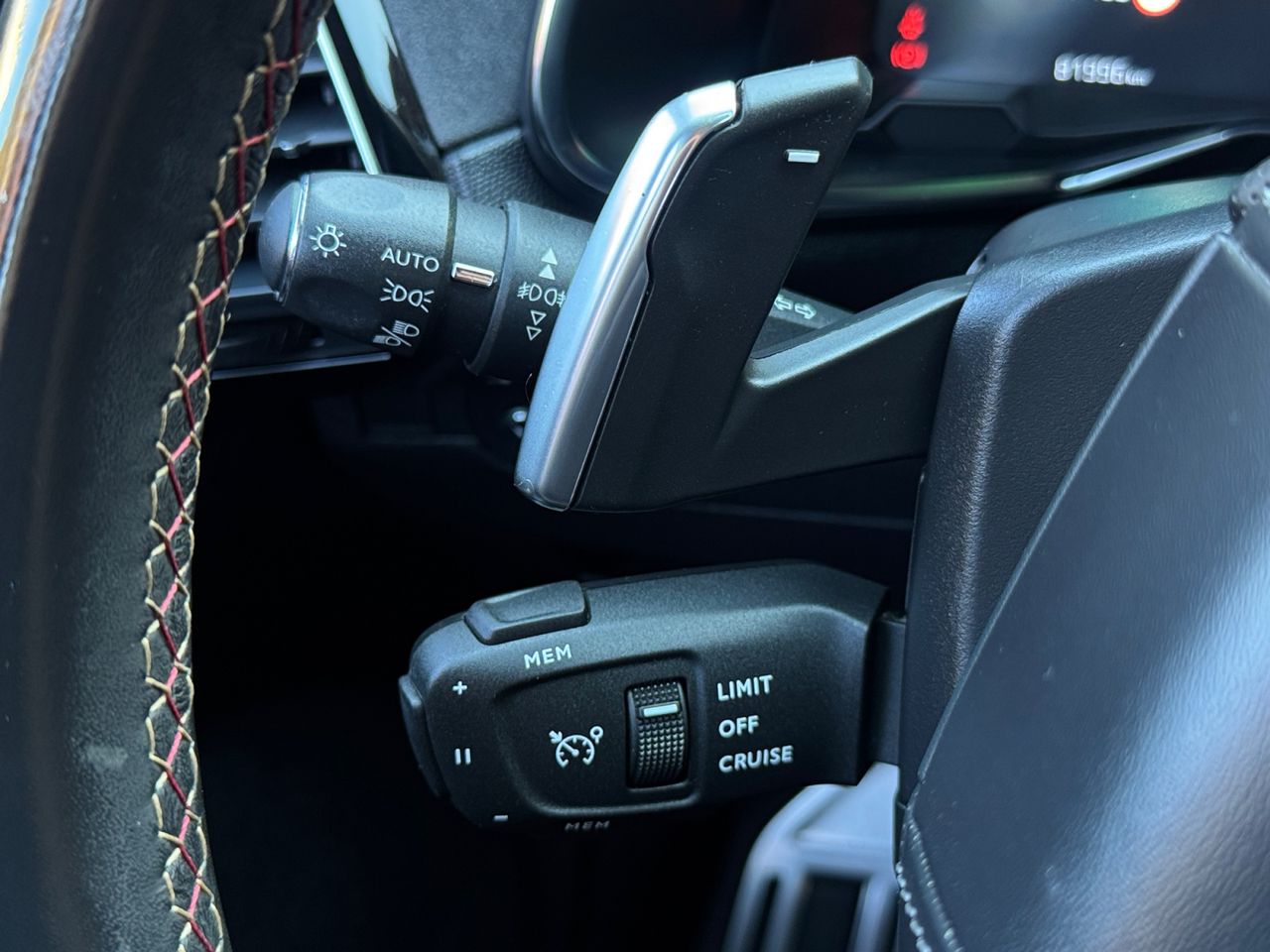 DS DS 7 Crossback E TENSE PERFORMANCE LINE - Foto 2