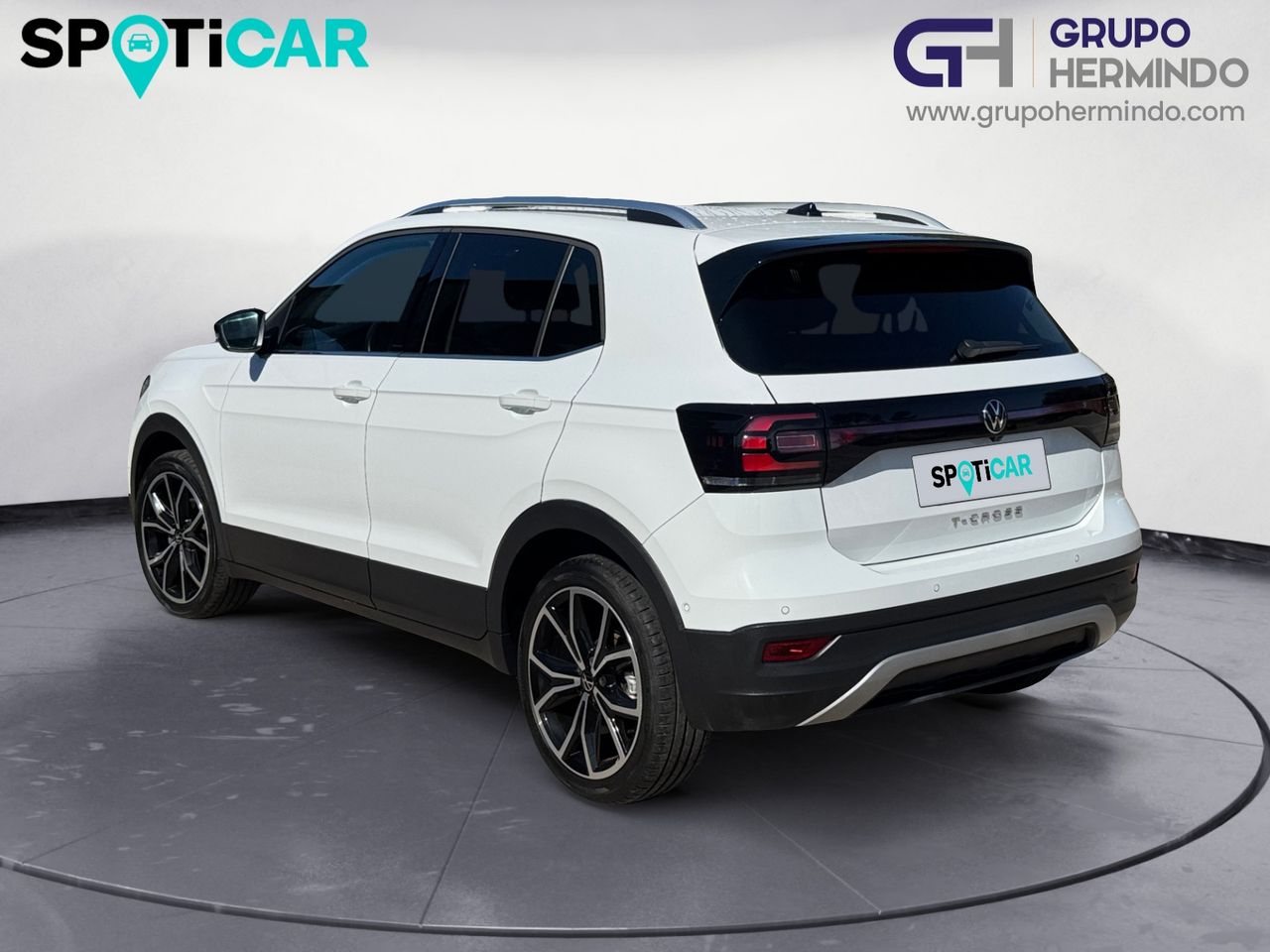 Volkswagen T-Cross 1.5 TSI SPORT DSG 150 CV - Foto 2