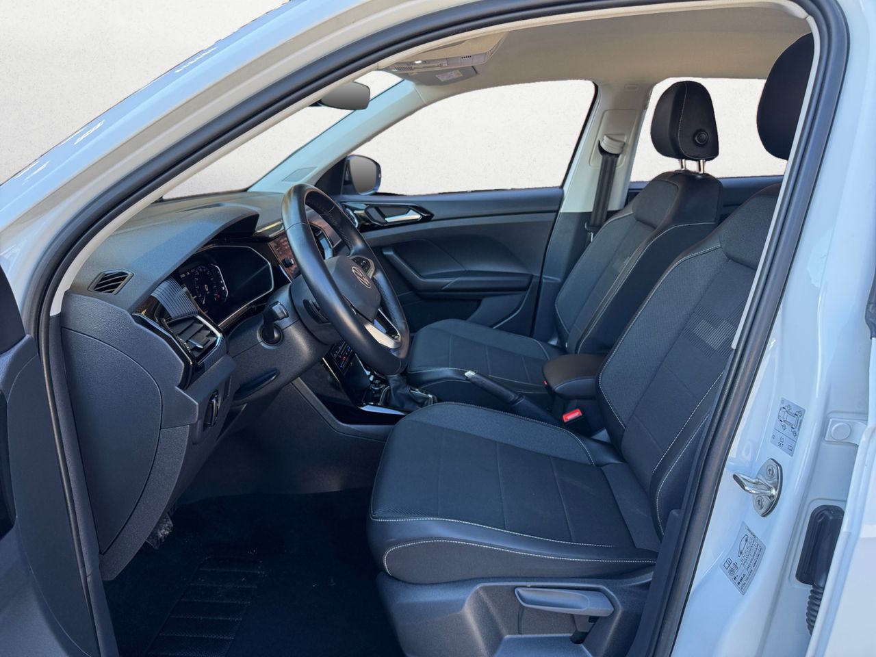 Volkswagen T-Cross 1.5 TSI SPORT DSG 150 CV - Foto 2