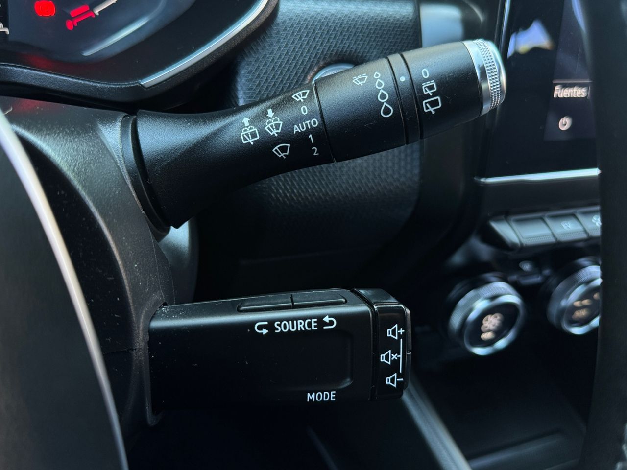 Renault Clio ZEN ETECH HIBRIDO 140 CV - Foto 2