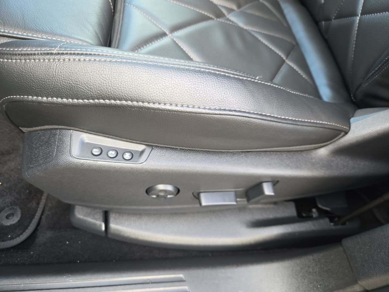 DS DS 7 Crossback E TENSE 4X4 RIVOLI - Foto 2