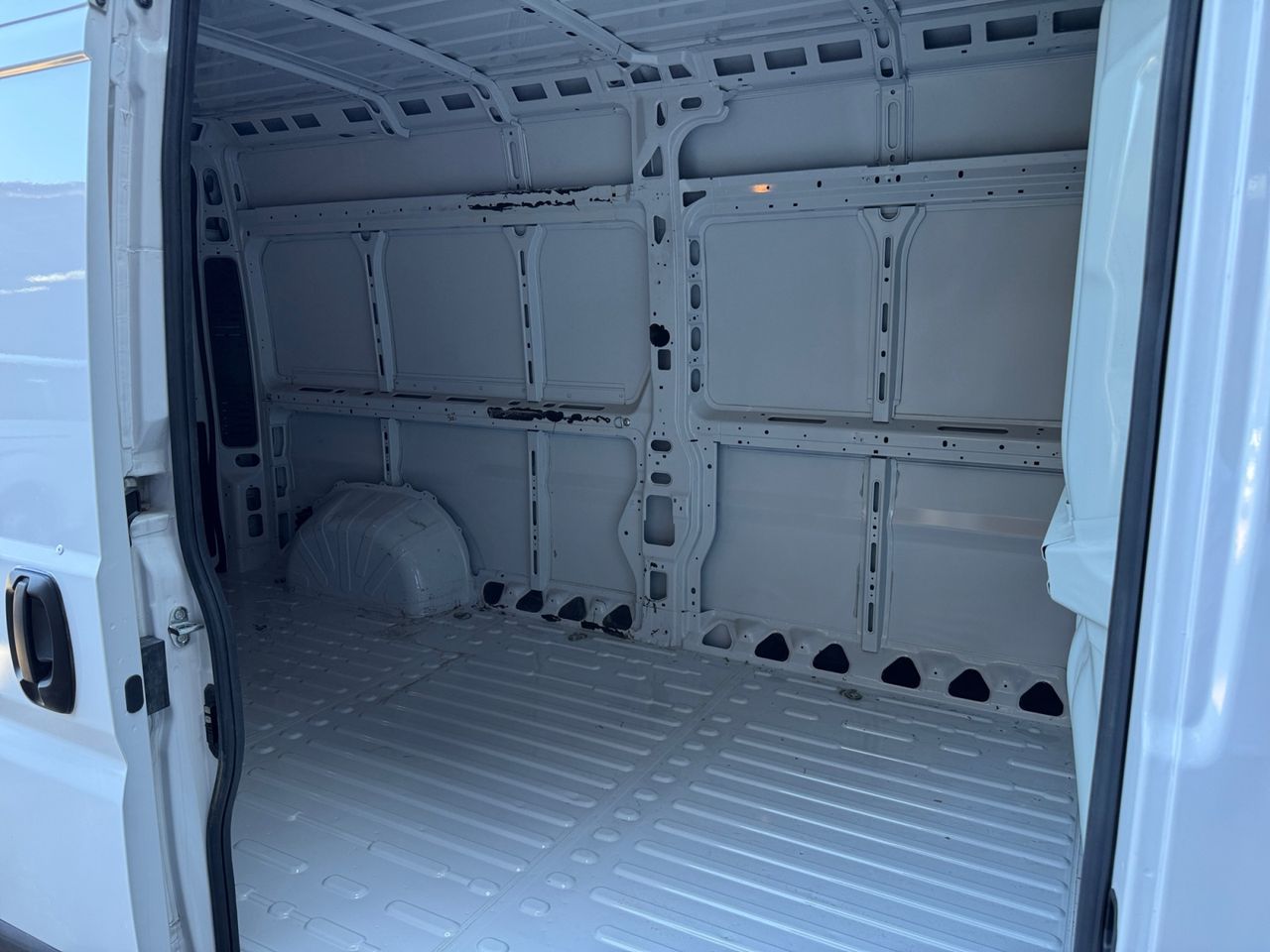 Fiat Ducato 35 L3 H2 MULTIJET 140 CV - Foto 2