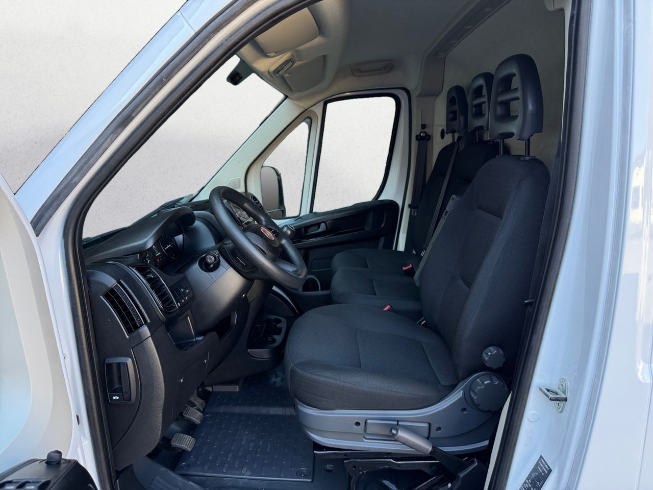 Fiat Ducato 35 L3 H2 MULTIJET 140 CV - Foto 2