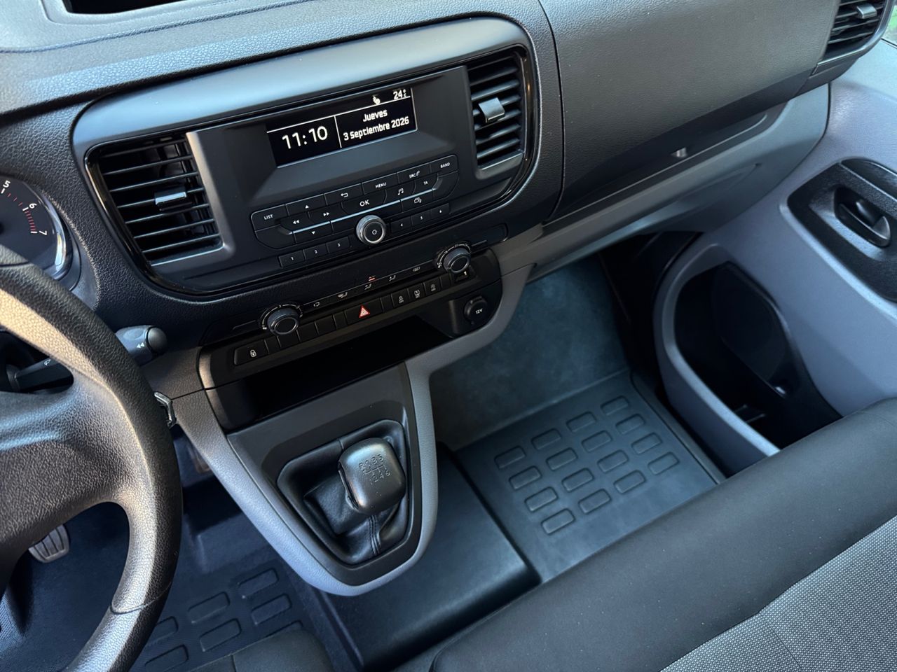 Peugeot Expert COMBI BLUE HDI 120 CV - Foto 2