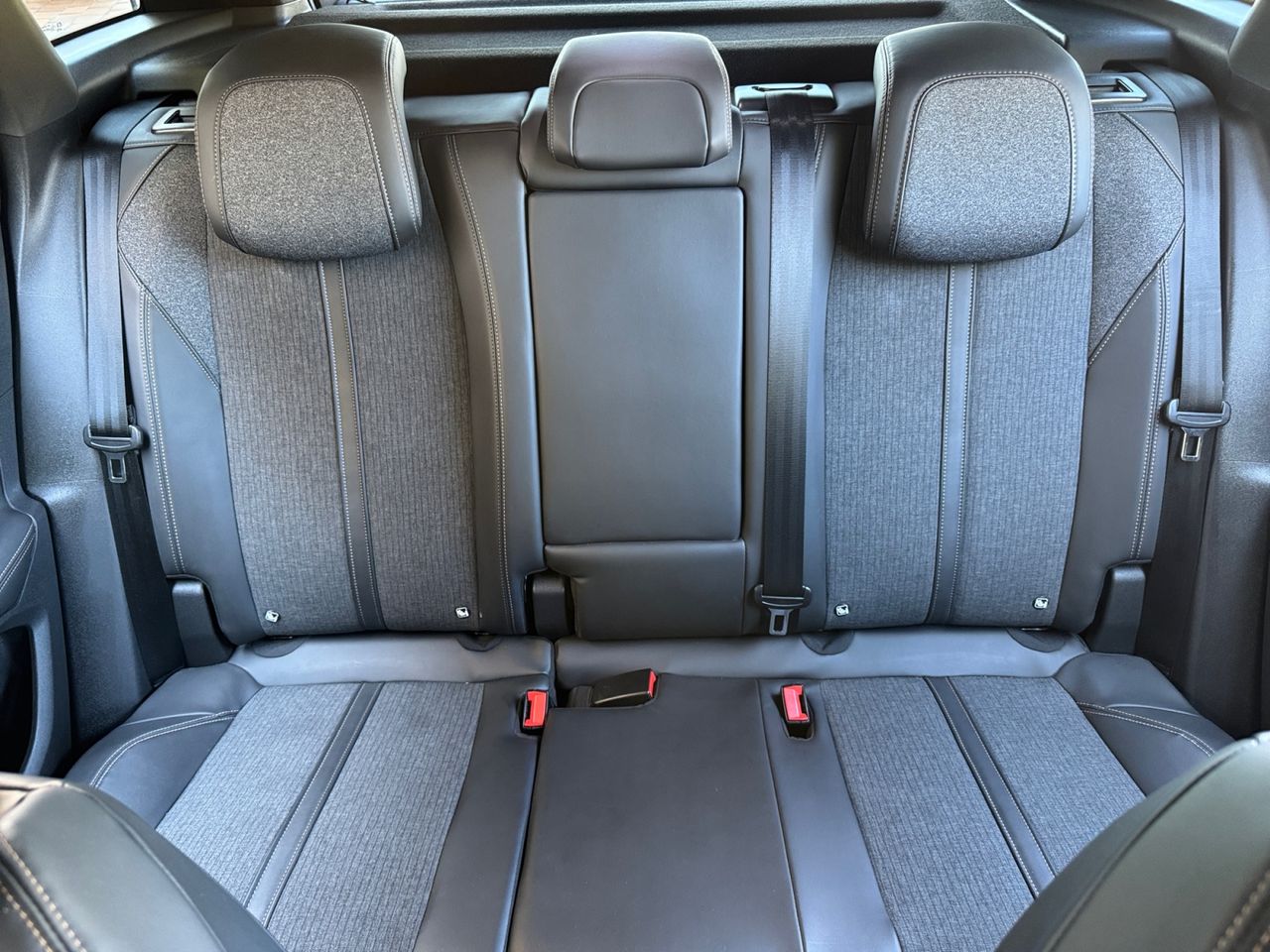 Peugeot 3008 GT LINE BLUE HDI 130 CV - Foto 2