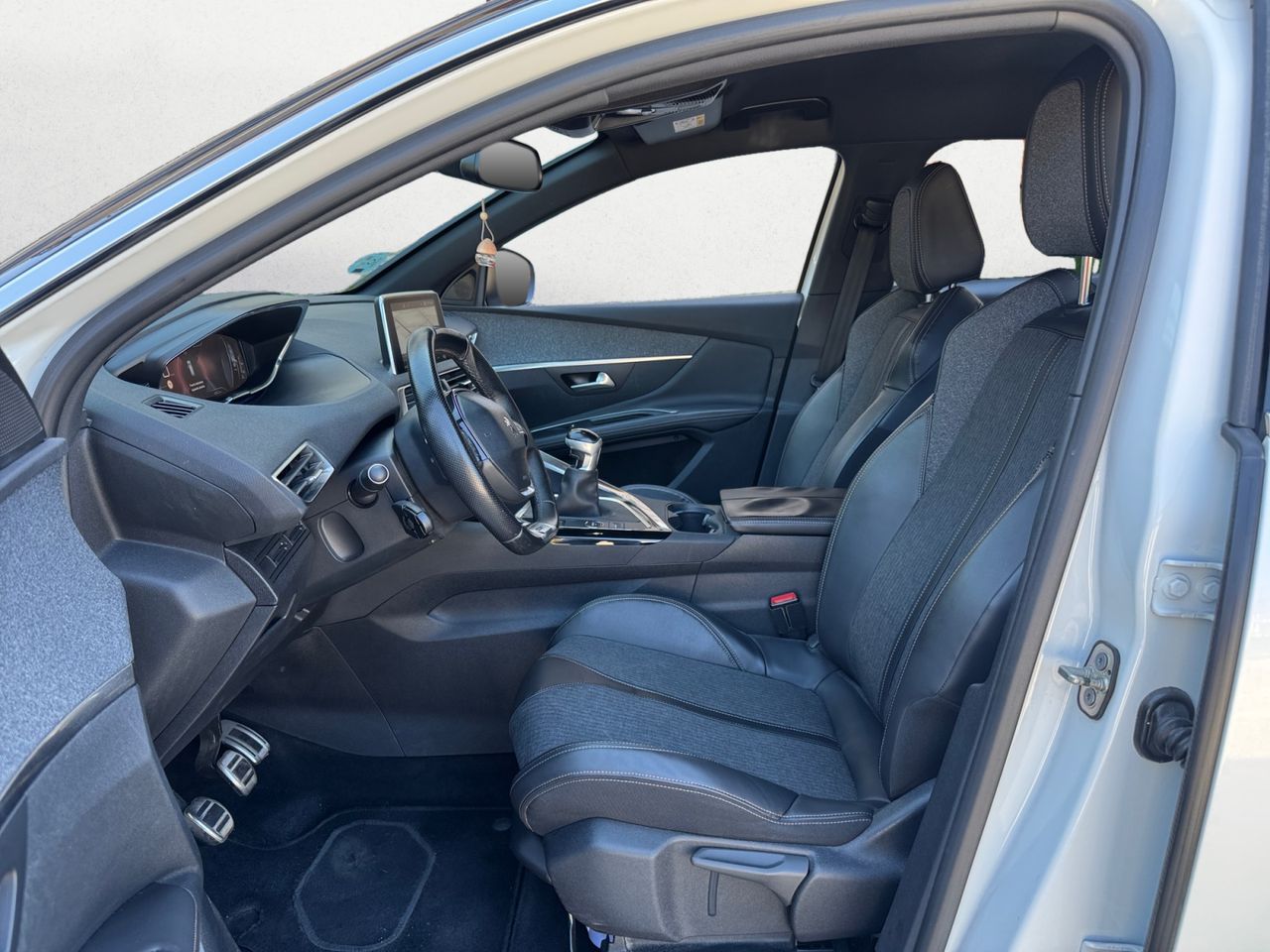 Peugeot 3008 GT LINE BLUE HDI 130 CV - Foto 2