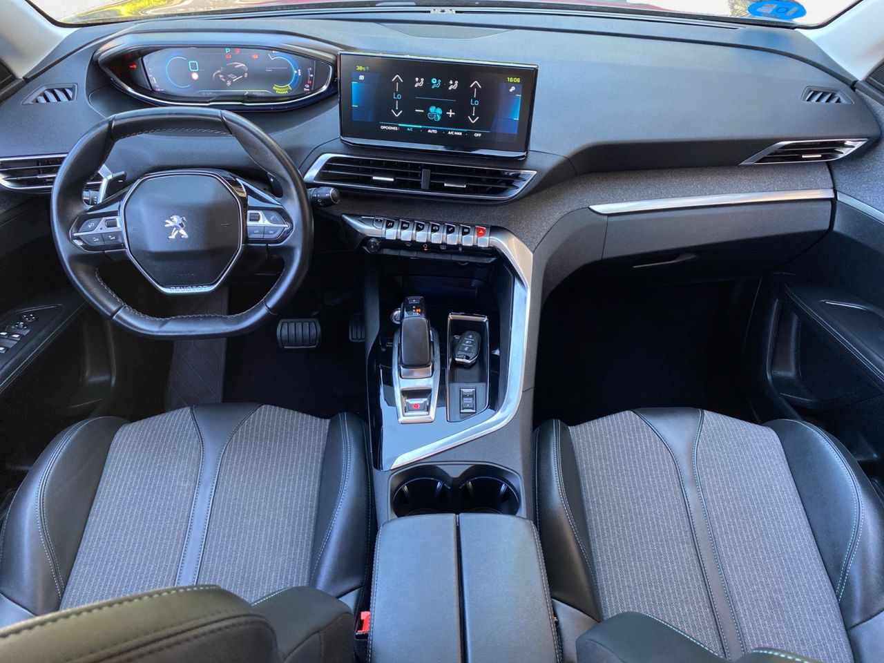 Peugeot 3008 Hybrid ALLURE PACK HYBRID 225 e EAT8 - Foto 2