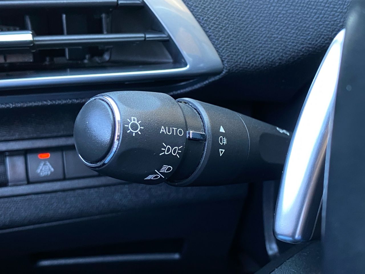 Peugeot 3008 Hybrid ALLURE PACK HYBRID 225 e EAT8 - Foto 2