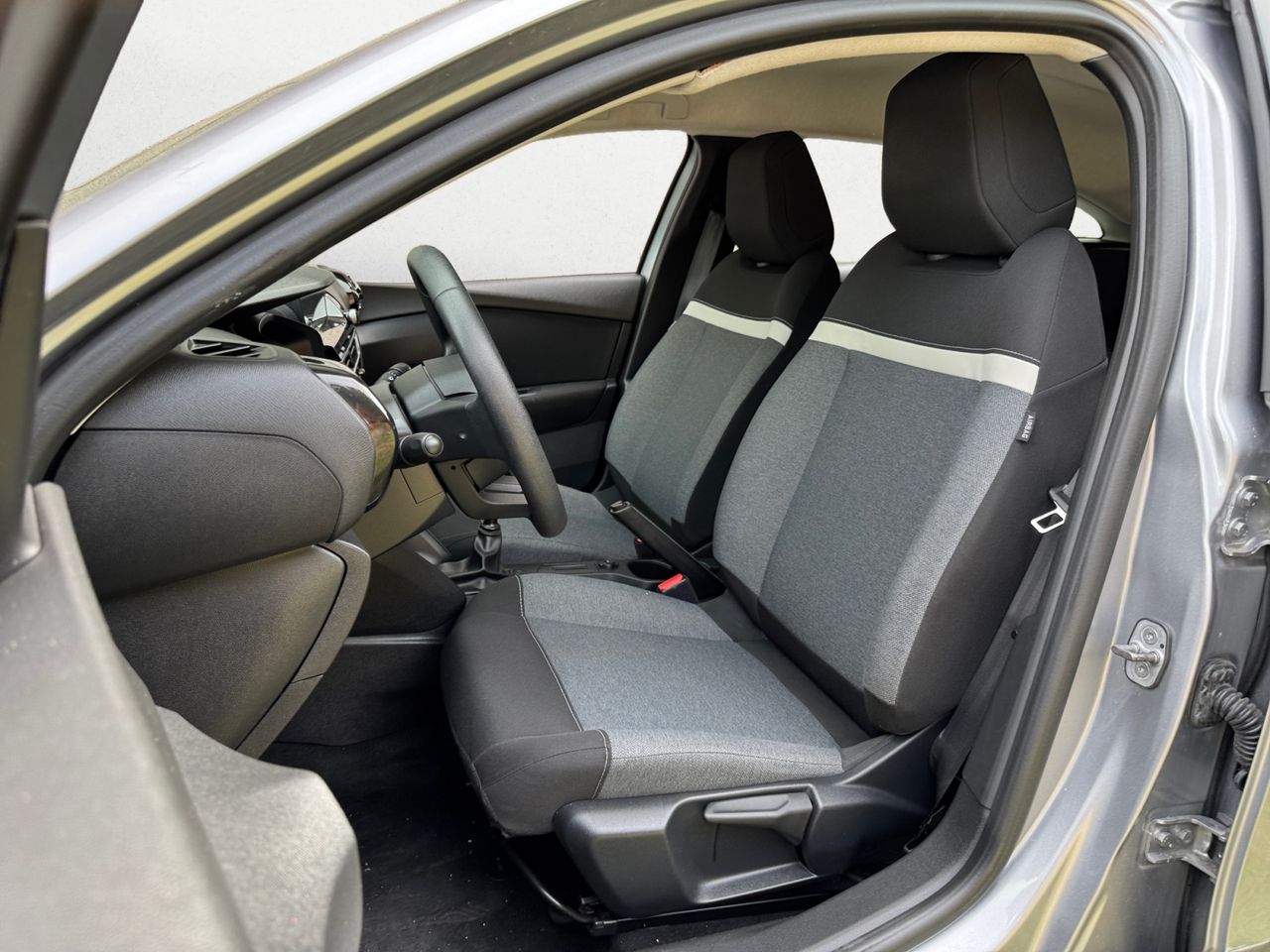 Citroën C4 BLUE HDI 110 CV LIVE PACK - Foto 2
