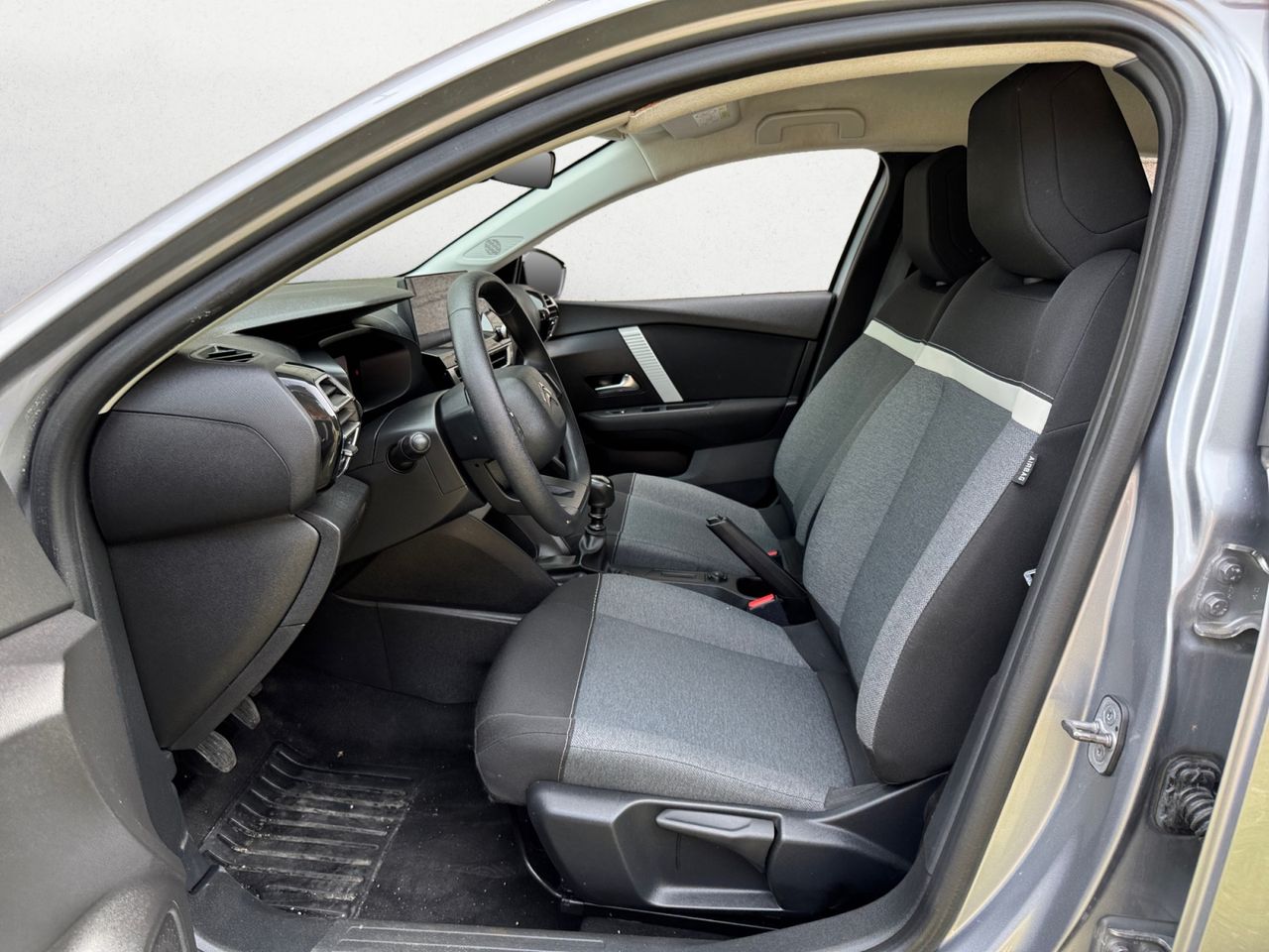 Citroën C4 BLUE HDI 110 CV LIVE PACK - Foto 2