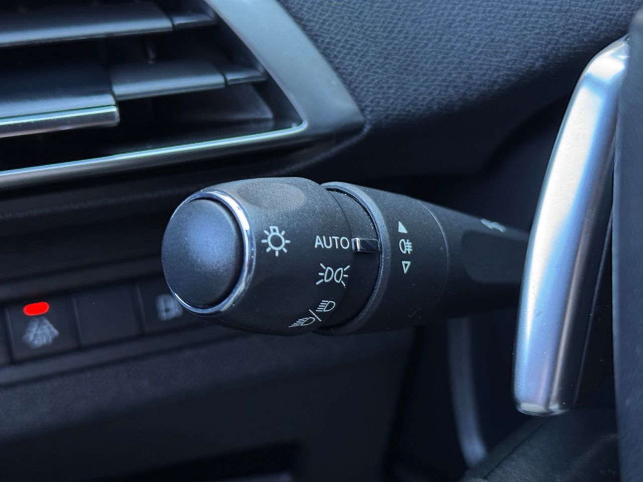 Peugeot 3008 Hybrid ALLURE PACK HYBRID 180 CV EAT8 - Foto 2