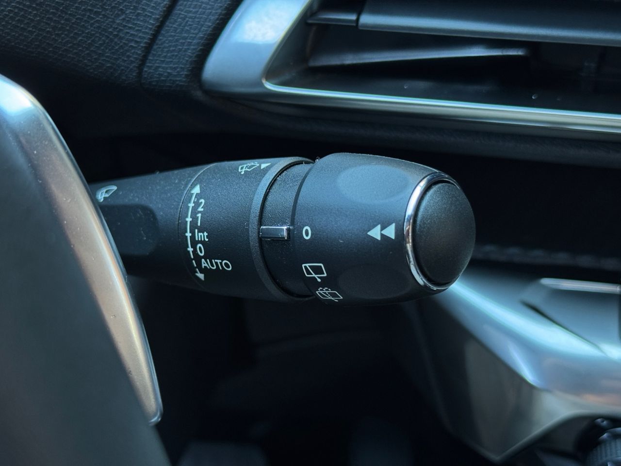 Peugeot 3008 Hybrid ALLURE PACK HYBRID 180 CV EAT8 - Foto 2
