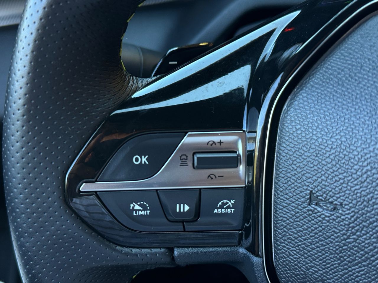 Peugeot 308 SW GT PACK HYBRID 225 EAT8 - Foto 2