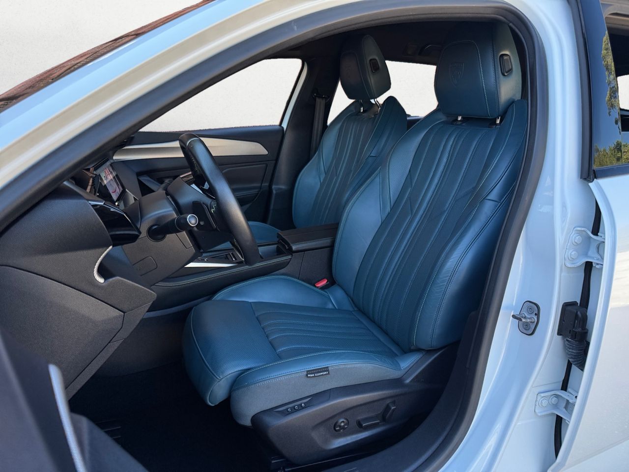 Peugeot 308 SW GT PACK HYBRID 225 EAT8 - Foto 2