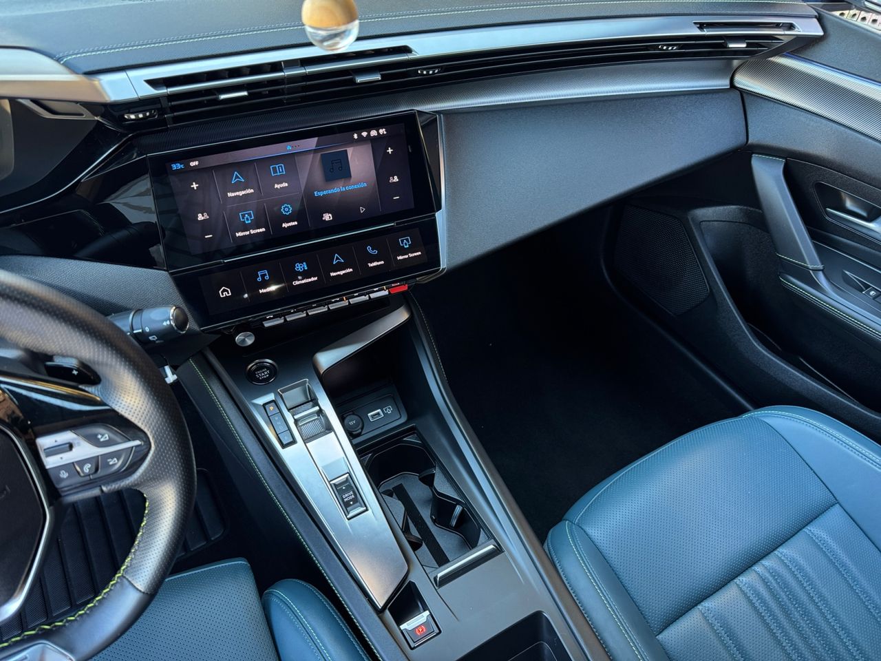 Peugeot 308 SW GT PACK HYBRID 225 EAT8 - Foto 2