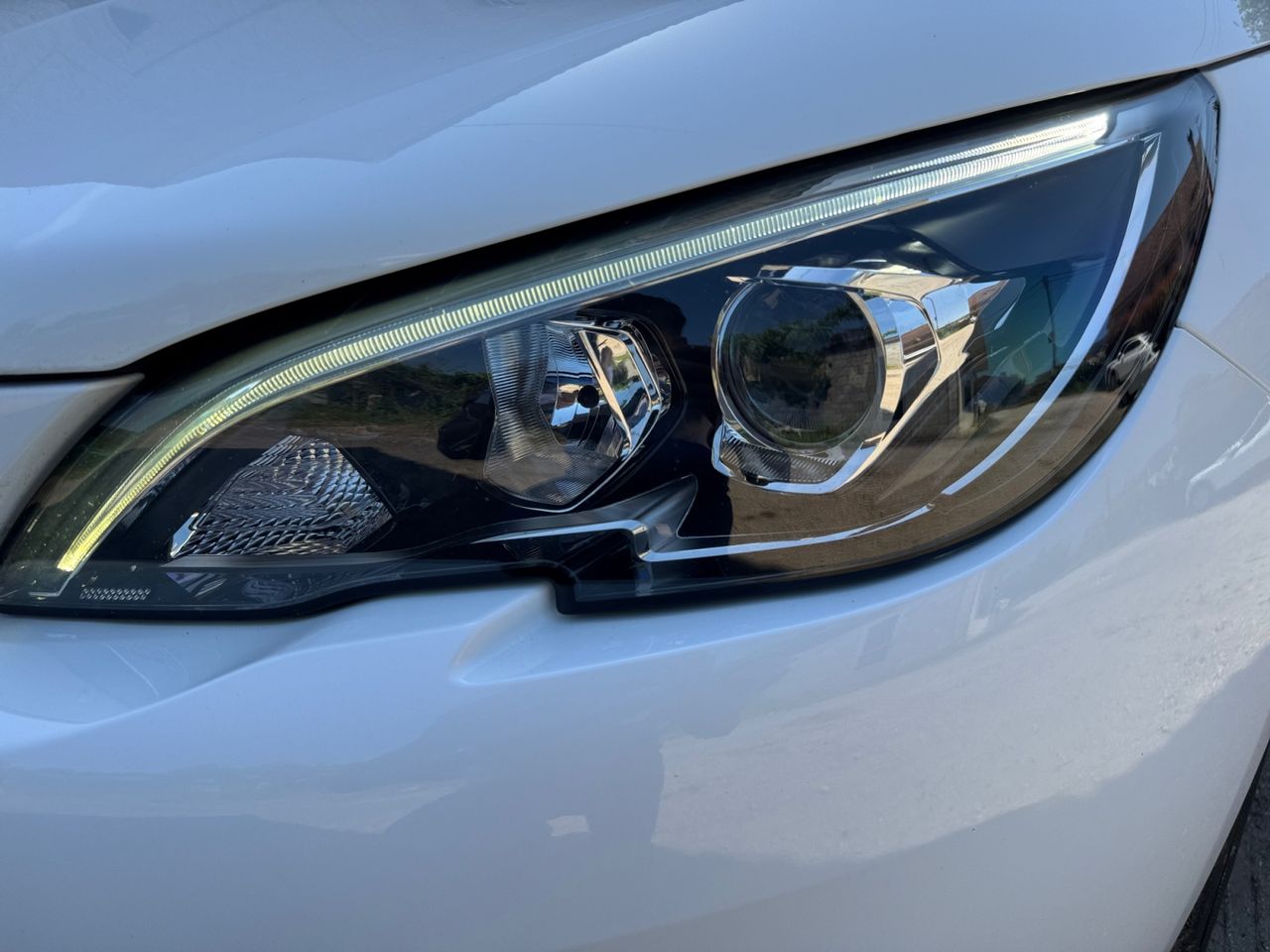 Peugeot 308 ACTIVE PACK BLUE HDI 100 CV - Foto 2