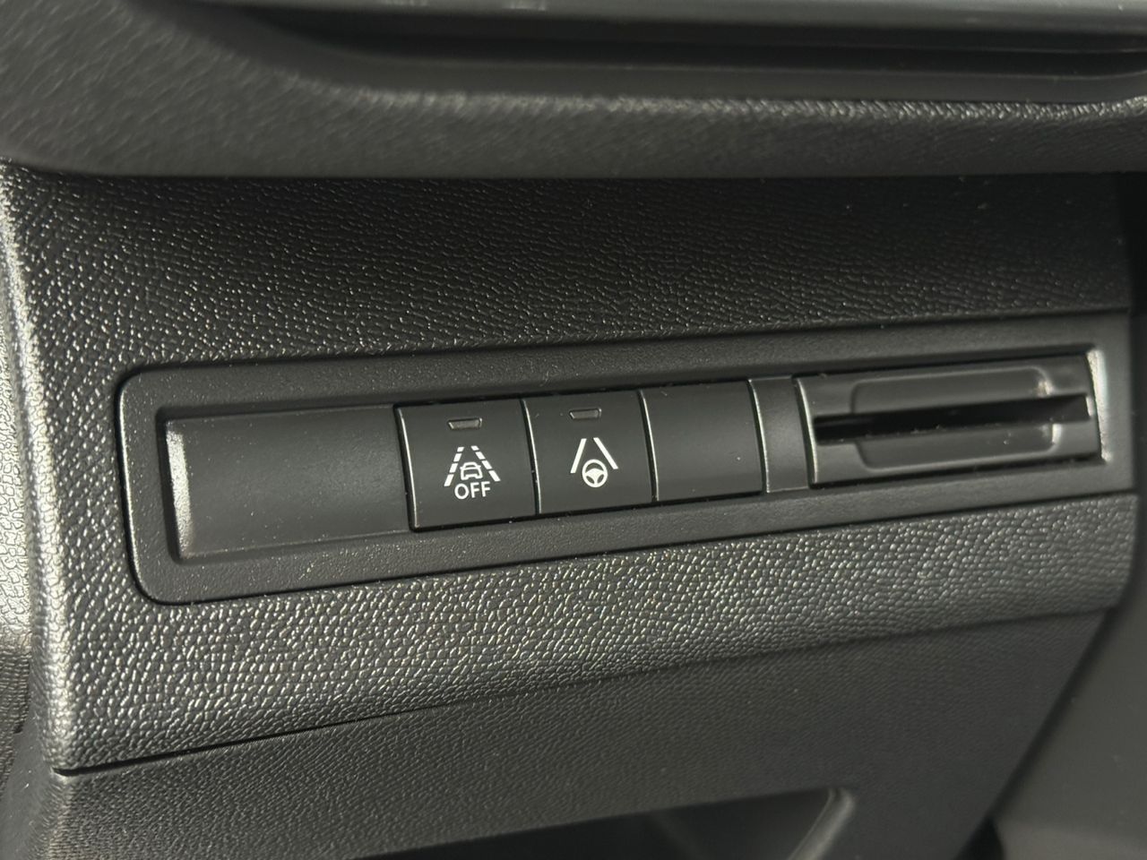 Peugeot 5008 1.5 BLUE HDI 130 CV EAT8 - Foto 2