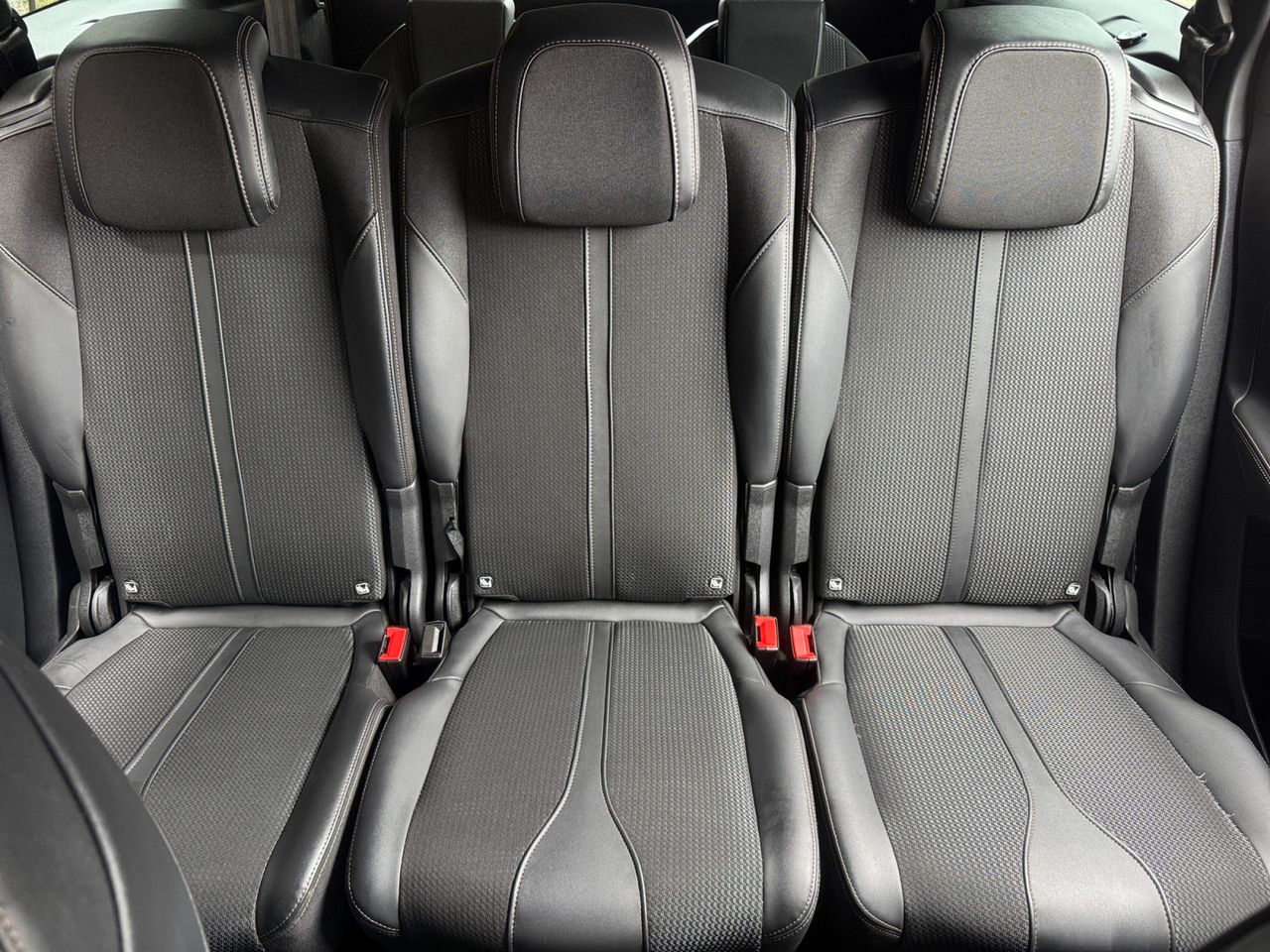 Peugeot 5008 1.5 BLUE HDI 130 CV EAT8 - Foto 2