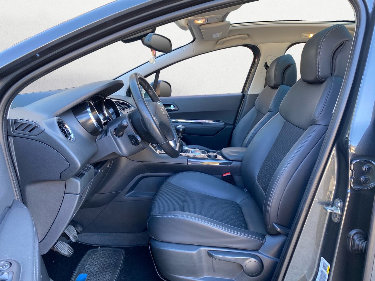 Peugeot 3008 ALLURE 1.6 BLUE HDI 120 CV - Foto 2